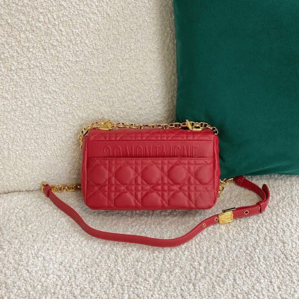 Faux Petit Sac Dior Caro en rouge – Image 9