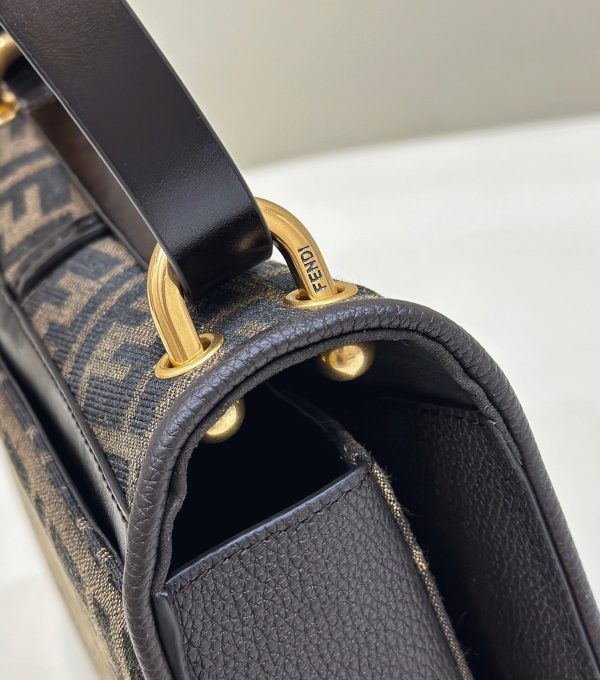 Réplique Fendi C’mon Moyen Sac en tissu jacquard FF – Image 6