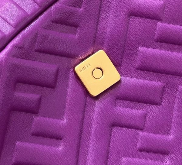 Fausse Fendi Baguette Grand Sac en violet FF – Image 2
