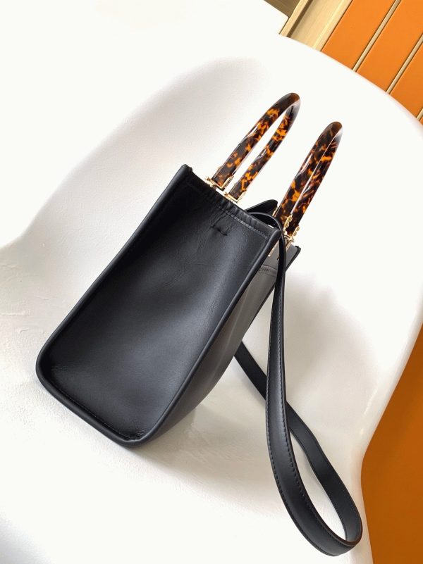 Réplique Fendi Sunshine Moyen Sac Cabas en cuir de veau noir – Image 5