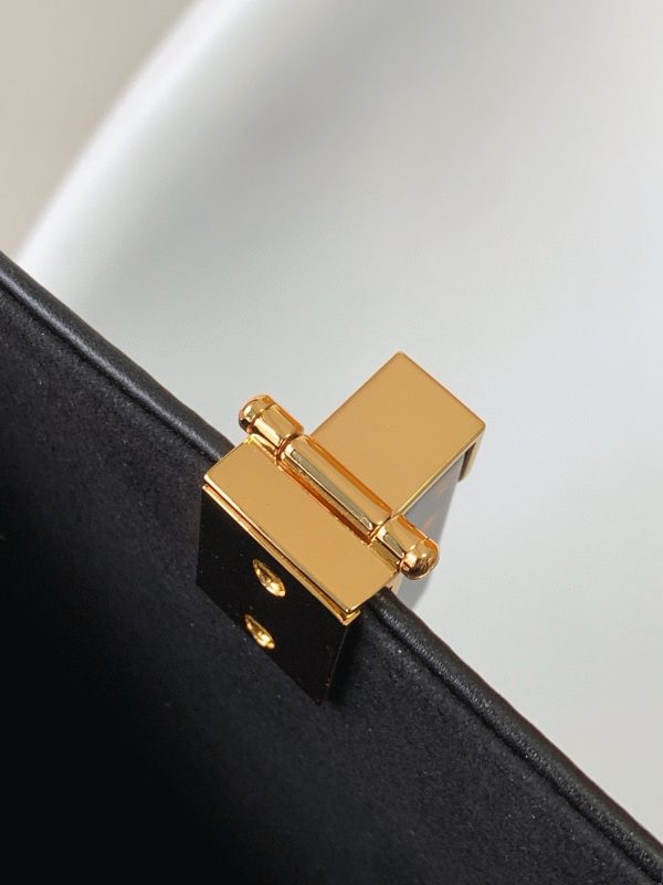 Fausse Fendi Sunshine Moyen Sac Cabas en cuir de veau noir FF – Image 6