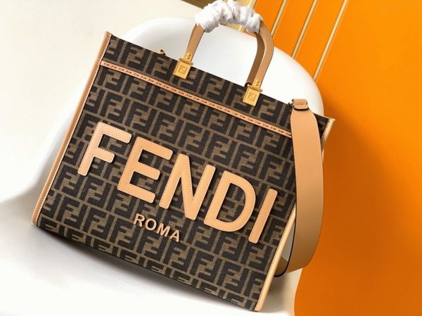 Contrefaçon Fendi Sunshine Moyen Sac Cabas en tissu jacquard brun FF – Image 5