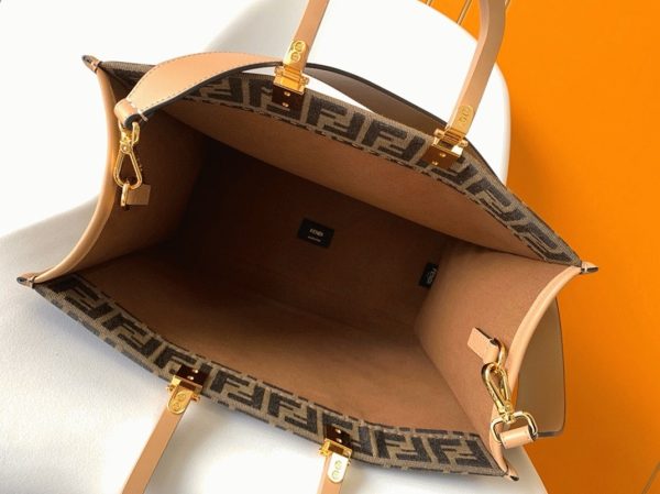 Contrefaçon Fendi Sunshine Moyen Sac Cabas en tissu jacquard brun FF – Image 4