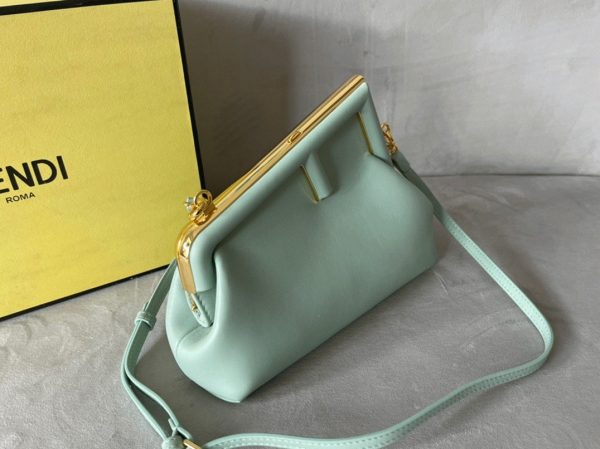 Réplique Fendi First Petit Sac en vert menthe – Image 5