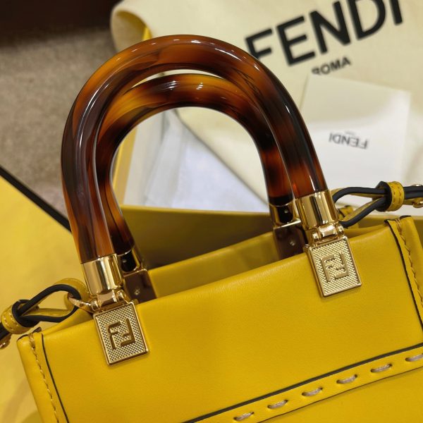 Réplique Fendi Mini Sunshine Shopper Sac en cuir jaune – Image 9