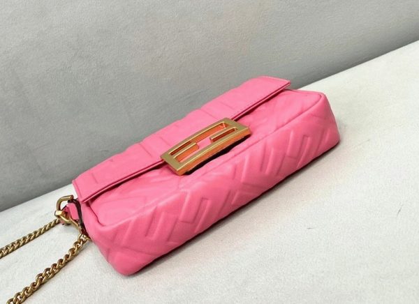 Fausse Fendi Baguette Petit Sac en rose FF – Image 8