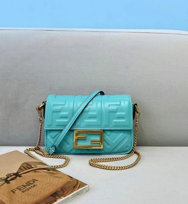 Réplique Fendi Baguette Petit Sac en bleu FF – Image 5
