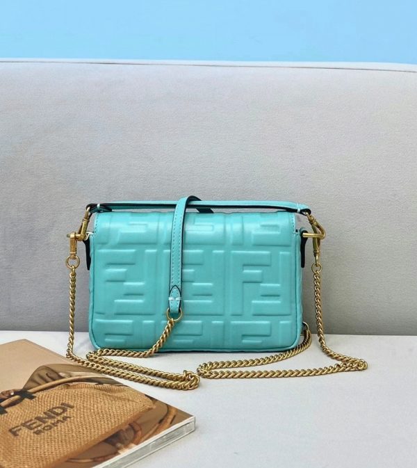 Réplique Fendi Baguette Petit Sac en bleu FF – Image 2