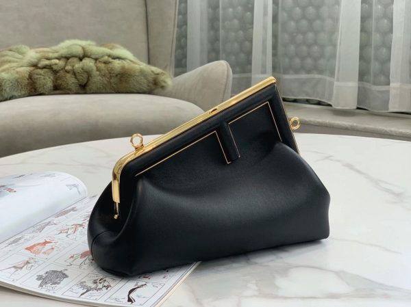 Contrefaçon Fendi First Petit Sac en noir – Image 9