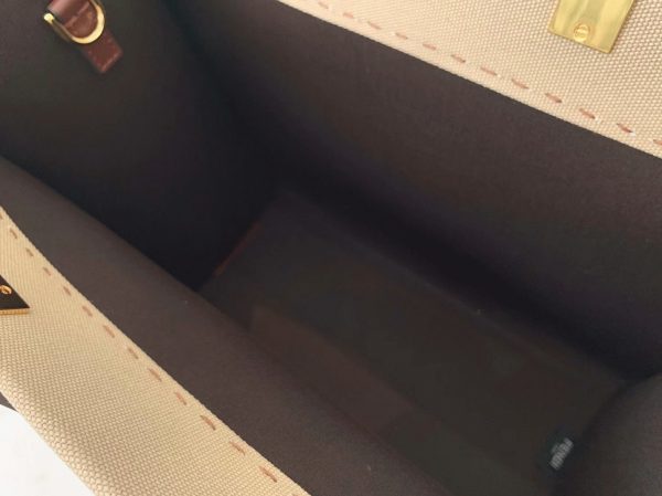 Réplique Fendi Sunshine Moyen Sac Cabas en toile beige – Image 3