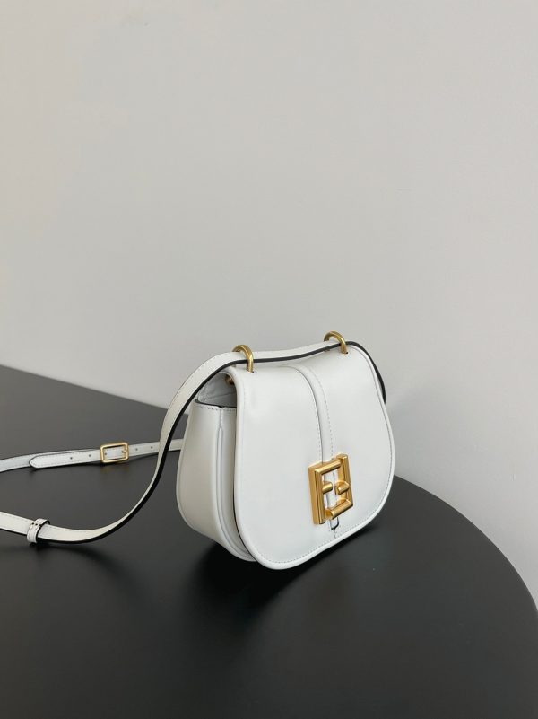Contrefaçon Fendi C’mon Petit Sac en blanc – Image 4