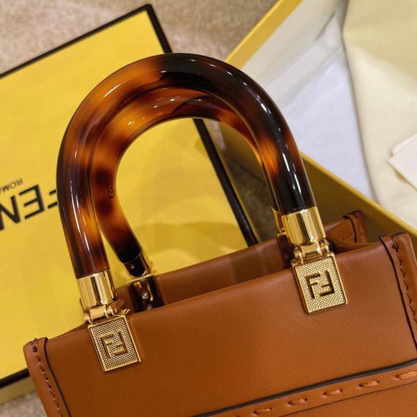 Réplique Fendi Mini Sunshine Shopper Sac en cuir brun – Image 9
