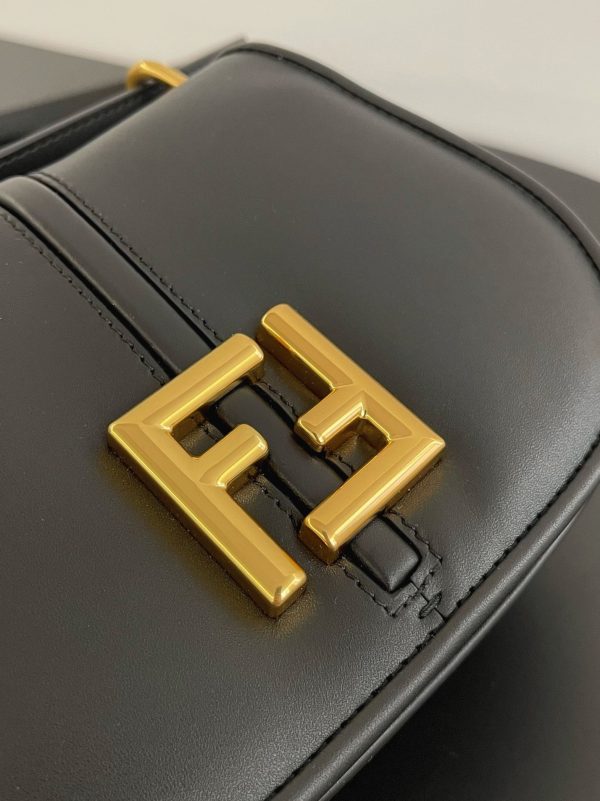 Fausse Fendi C’mon Petit Sac en noir – Image 5