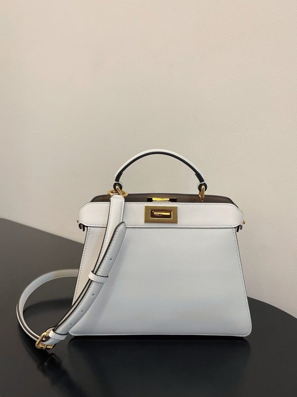 Fausse Fendi Peekaboo ISeeU Petit Sac en cuir de veau blanc – Image 8