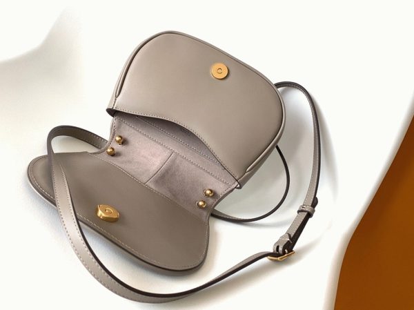 Réplique Fendi C’mon Petit Sac en gris – Image 7