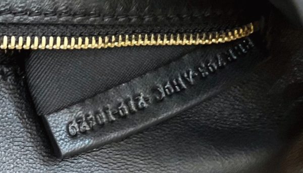 Réplique Fendi Baguette Chaîne Sac Midi en noir – Image 9