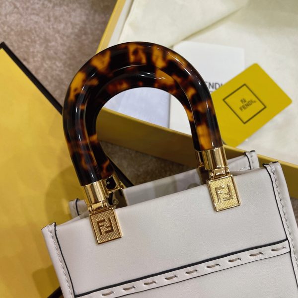 Fausse Fendi Mini Sunshine Shopper Sac en cuir blanc – Image 6