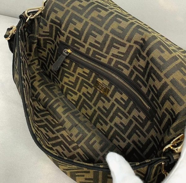 Réplique Fendi Baguette Grand Sac en tissu jacquard brun FF – Image 5