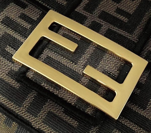 Réplique Fendi Baguette Grand Sac en tissu jacquard brun FF – Image 2